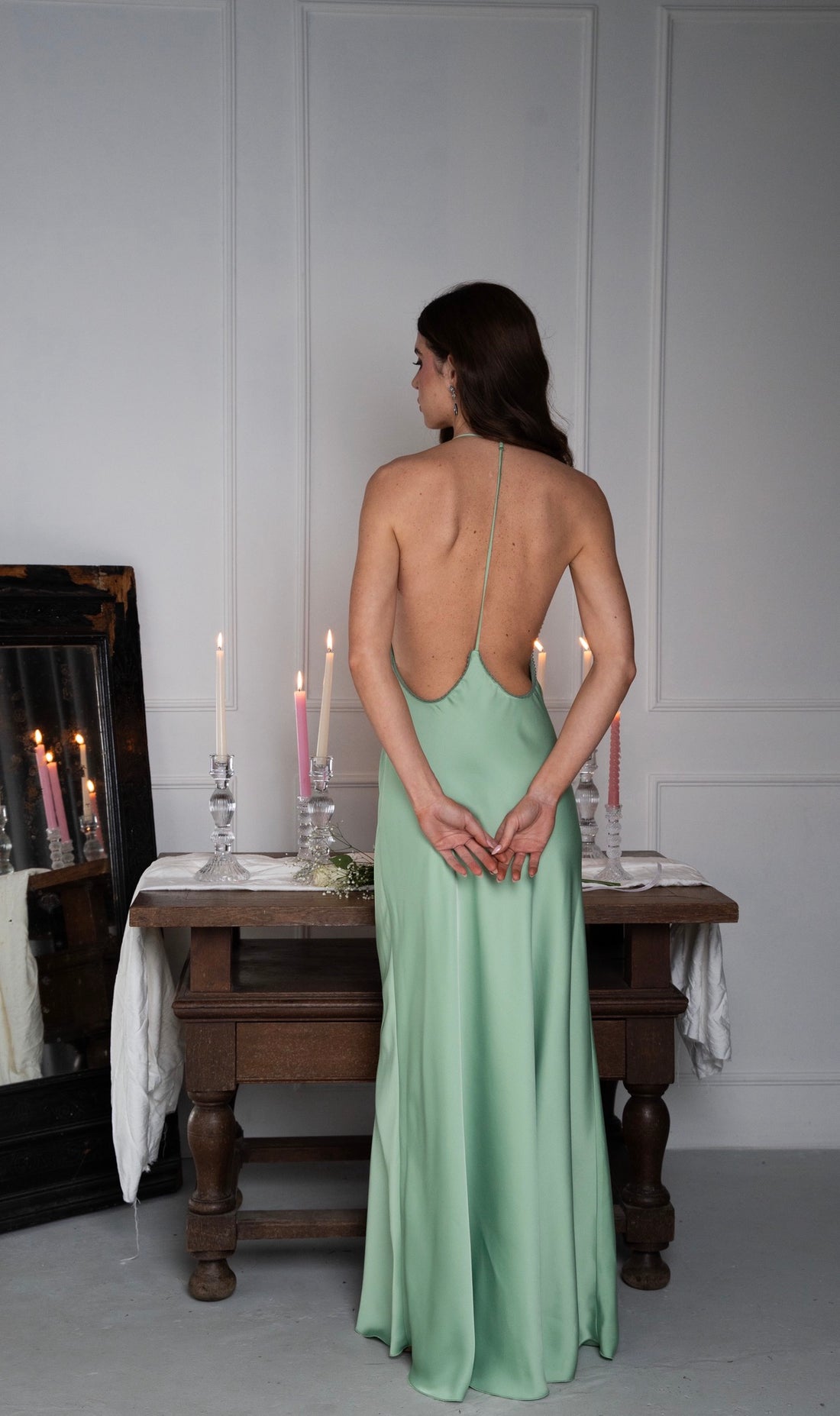 Connie Satin Maxi dress Pistachio
